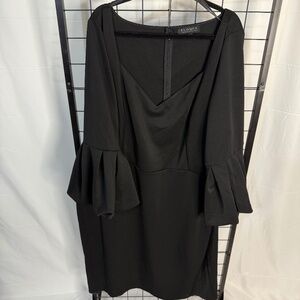 Eloquii 28 Black Bubble Sleeve Dress